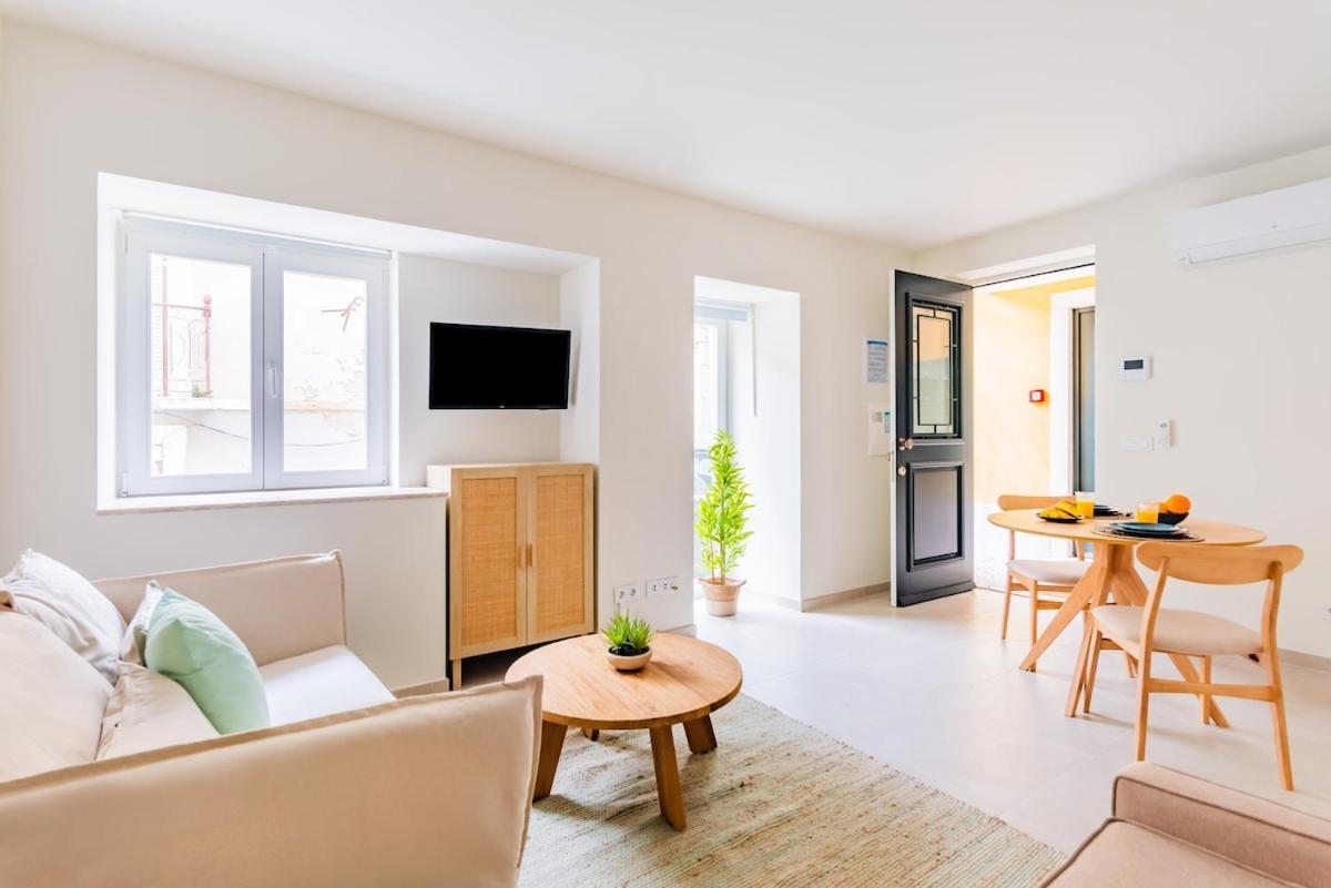 Lapa Getaway With Swimming Pool Apartment *